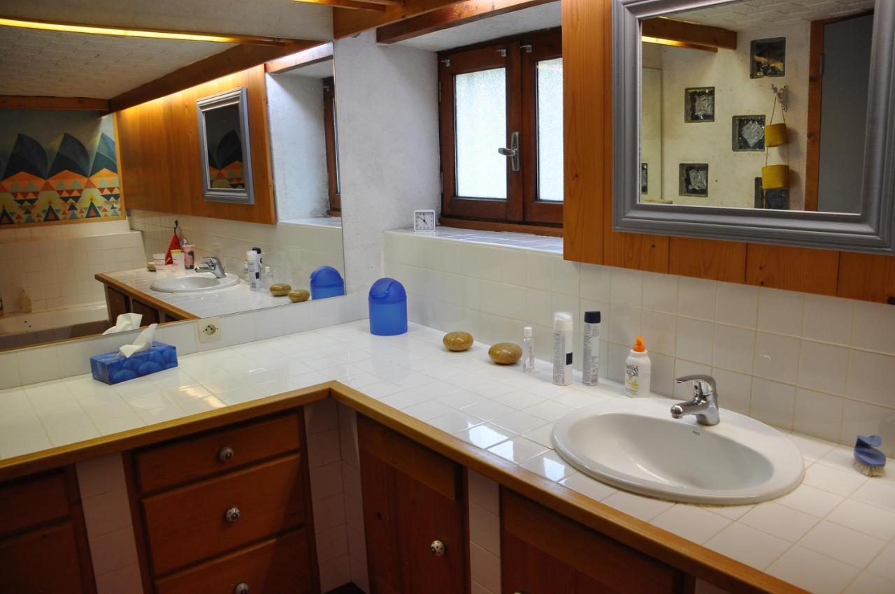 Chambre D'Hotes De Thoree Maclas Exterior photo