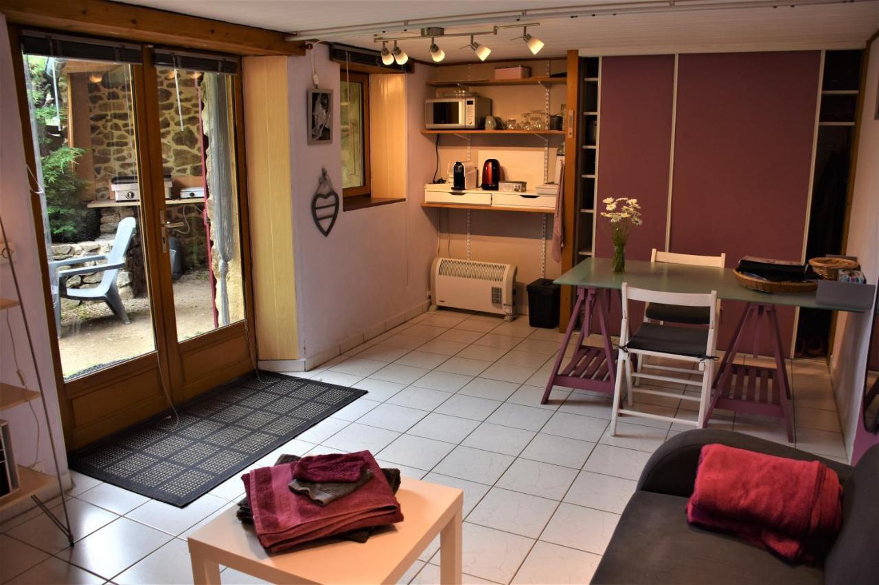 Chambre D'Hotes De Thoree Maclas Exterior photo